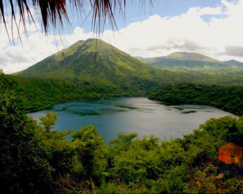 Озеро Ареналь Коста-Рика