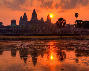 Храм Ангкор Ват ночью