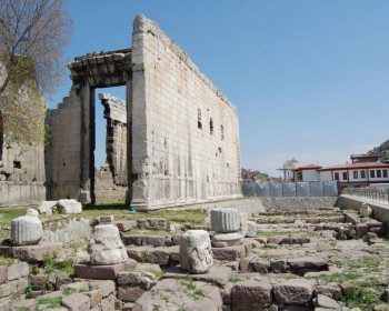 Храма Августина и Рома в Анкаре
